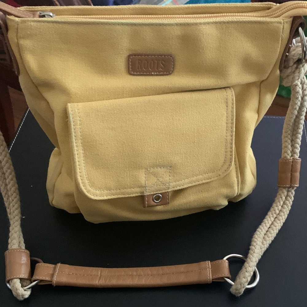 Vintage Roots Mustard Canvas Shoulder Bag - unused condition